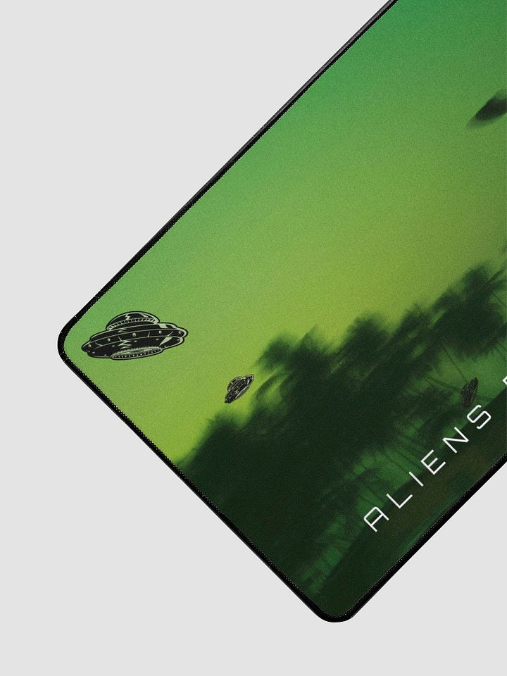 Konspiracy Desk Mat - Aliens Believe in You product image (2)