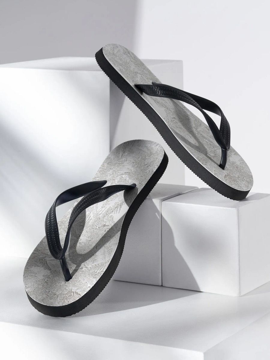 Icy Walk Flip Flops product image (3)
