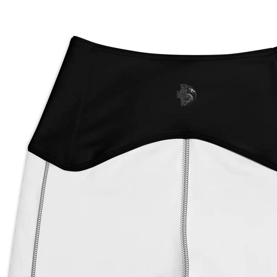 demon soul square up women's pocket leggings product image (4)