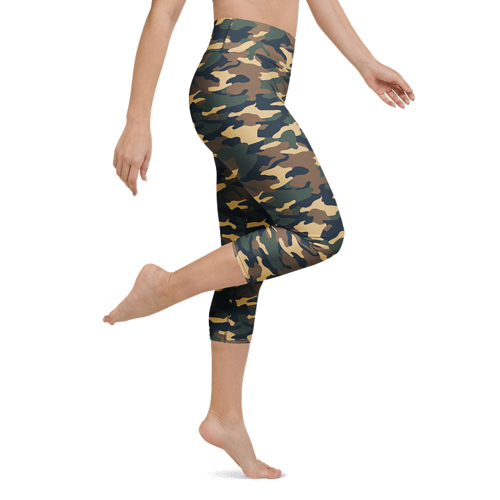 Camo Print Workout Capri Leggings product image (2)