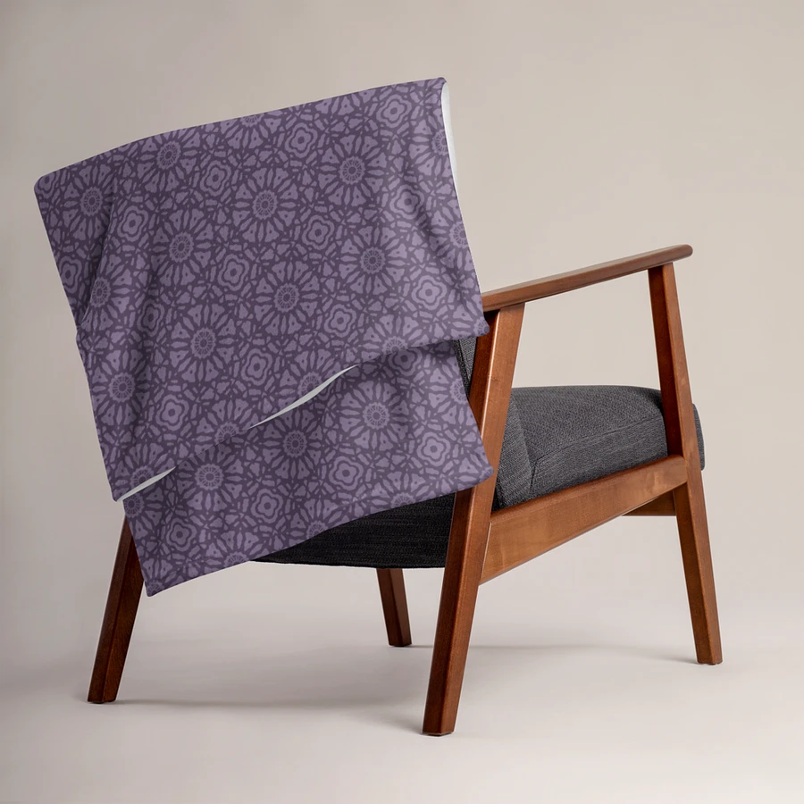 King's Crown Mauve Blanket product image (3)