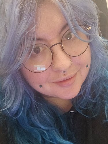 I miss being warm.
.
.
.
#selfie #girlswithpiercings #cheekpiercings #septum #girlswithink #girlswithtattoos #effyourbeautyst...