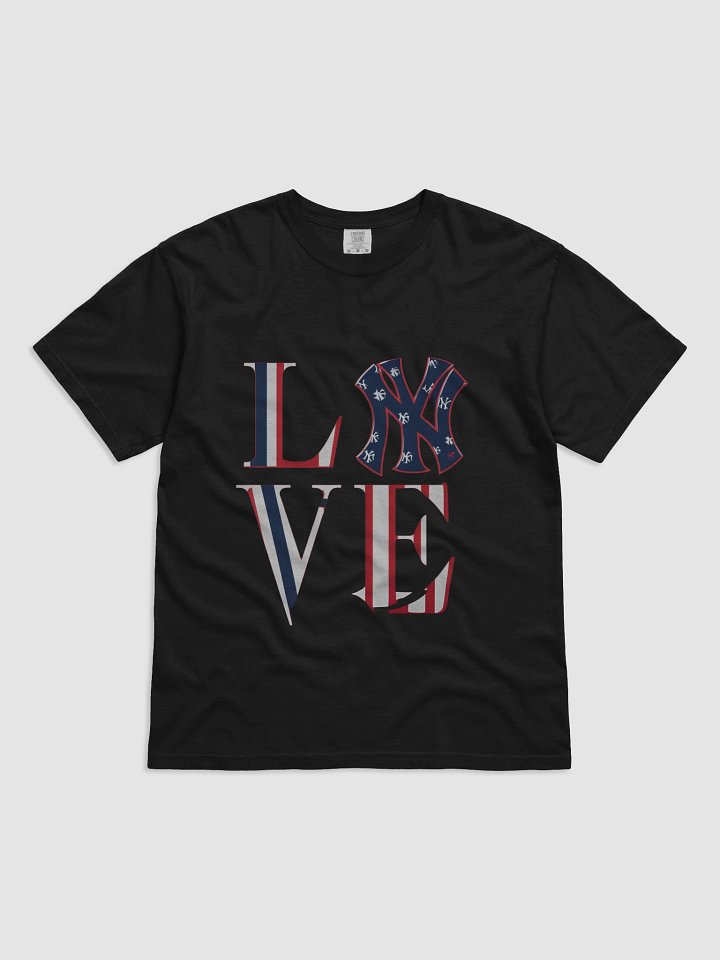 Patriotic Love Graphic Tee product image (10)
