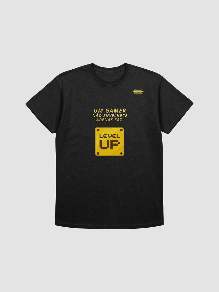 UM GAMER NÃO ENVELHECE - T-Shirt product image (1)