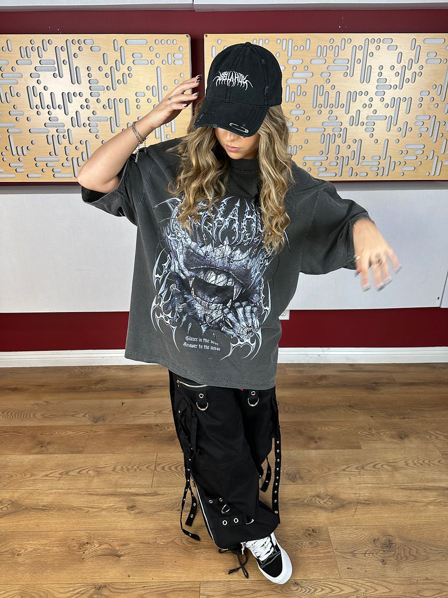 Silence Oversized Graphic Tee product image (8)