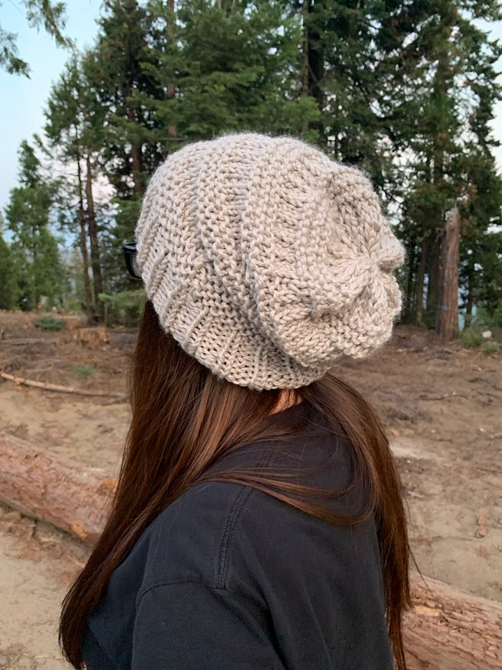 Slouchy Beanie Knit Pattern product image (1)