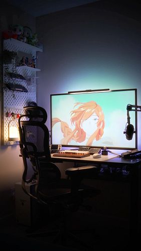 Hope everyone’s week is going well! 💻 On my end, I’ve been losing steam posting lately. The job hunt’s been rough and it’s we...