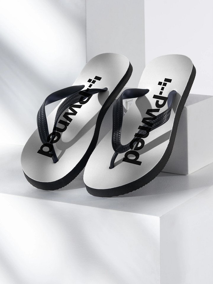 Breach Thongs product image (1)
