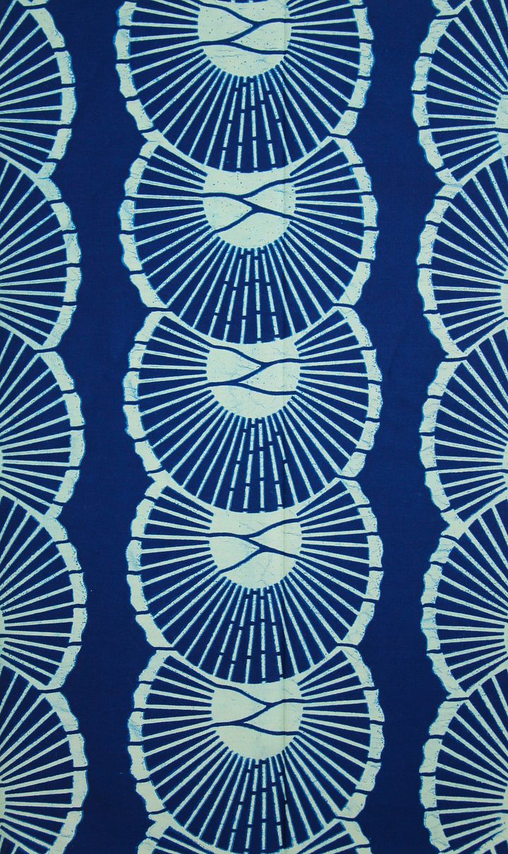 Tessuto Wax Indigo Yoruba - Design Sole - cod.604/B product image (1)