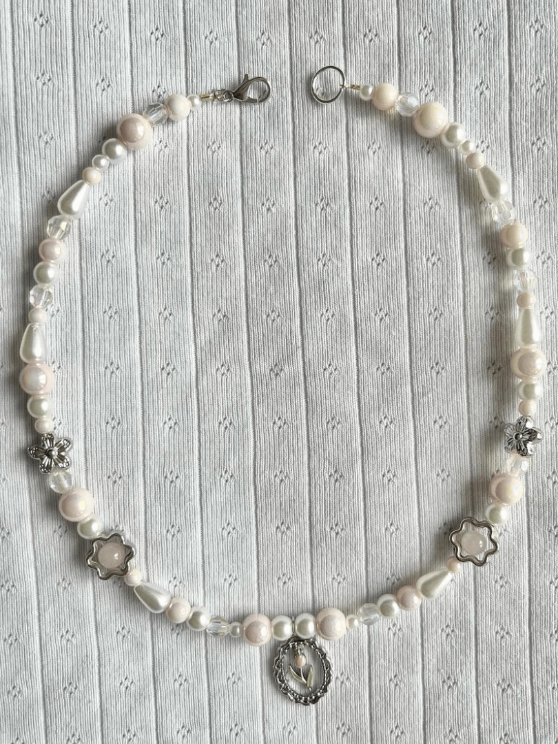 Rose Quartz Tulip Necklace product image (1)