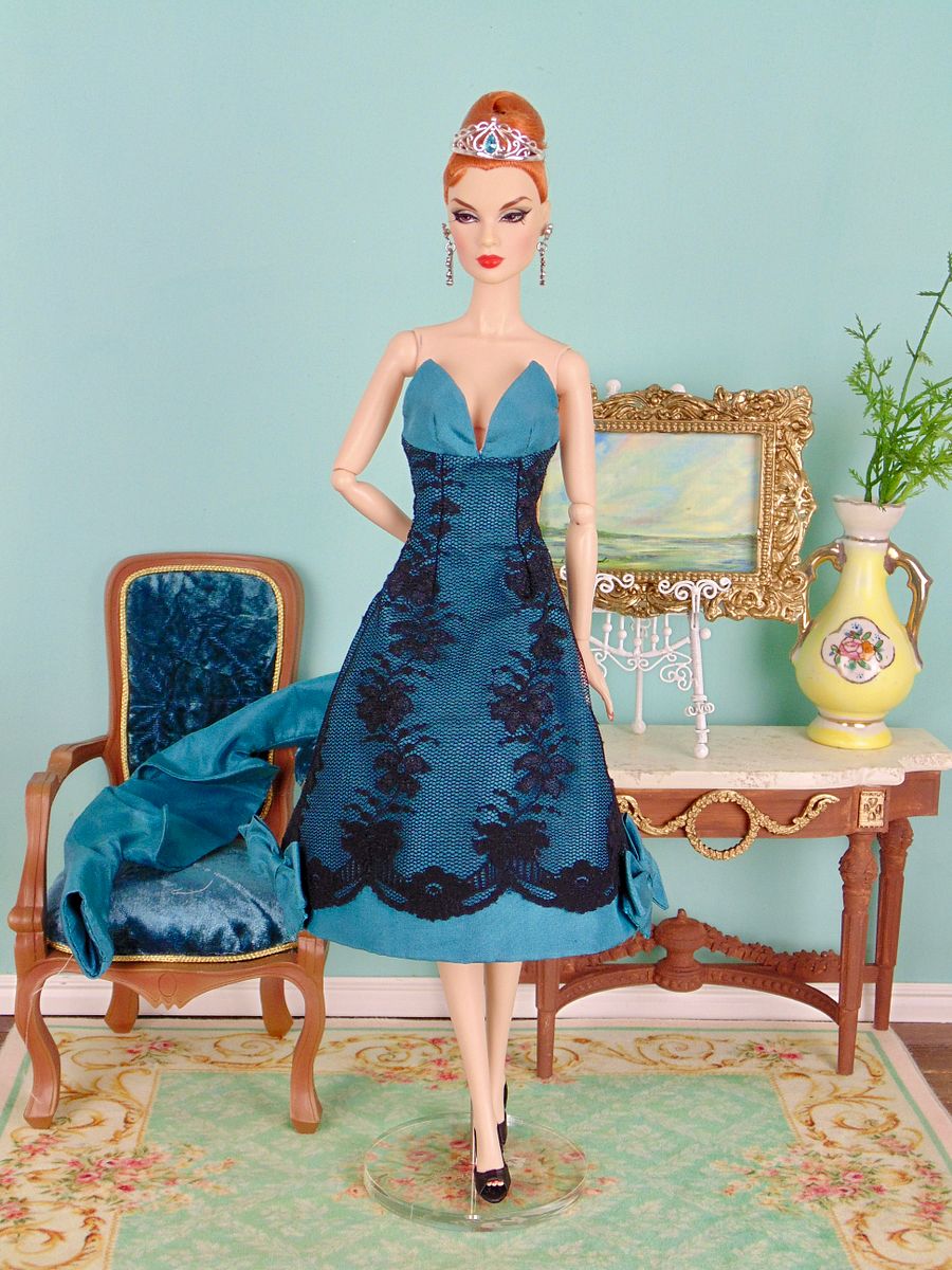 Reine OOAK fashion for 12” fashion dolls product image (7)