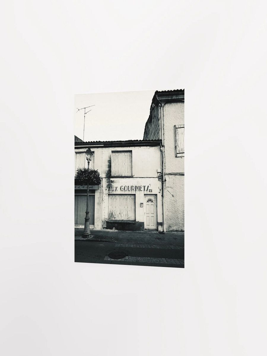 Aux Gourmets Vintage house black and white product image (12)