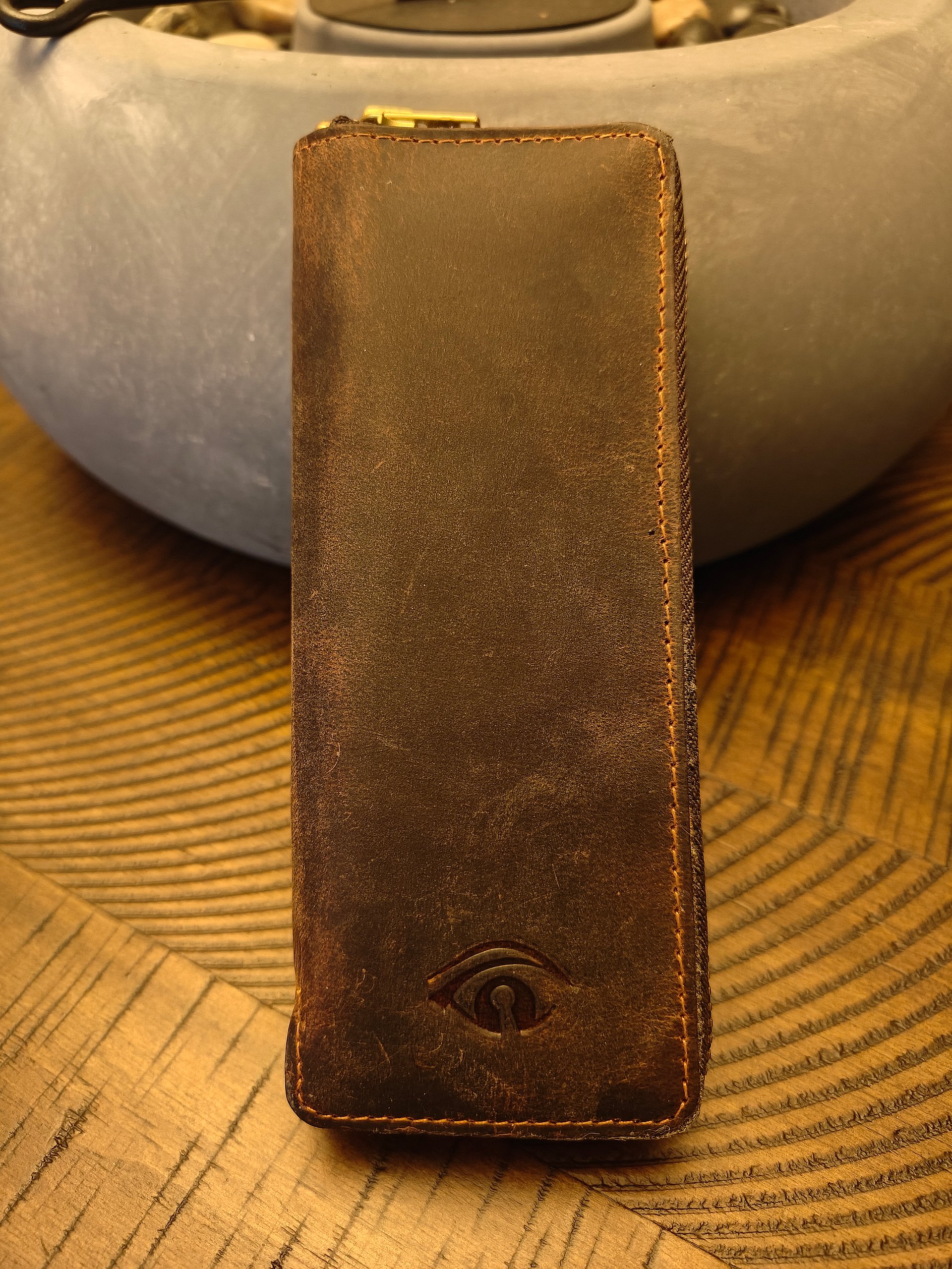 Leather zip case, Medium product image (1)