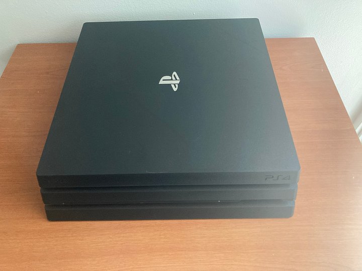 Sony PS4 Playstation 4 Pro 1TB product image (1)