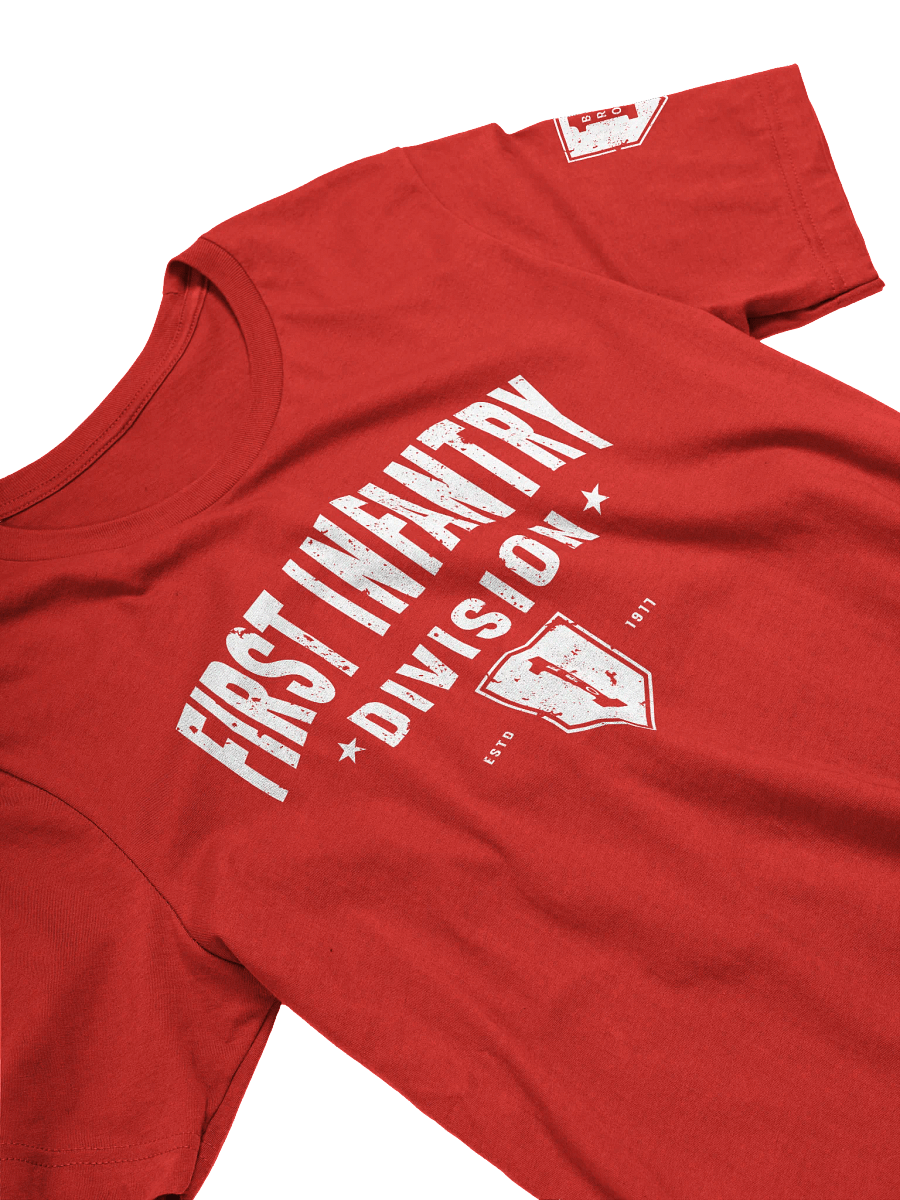 1st Infantry Division Big Red One Distressed T-Shirt product image (3)