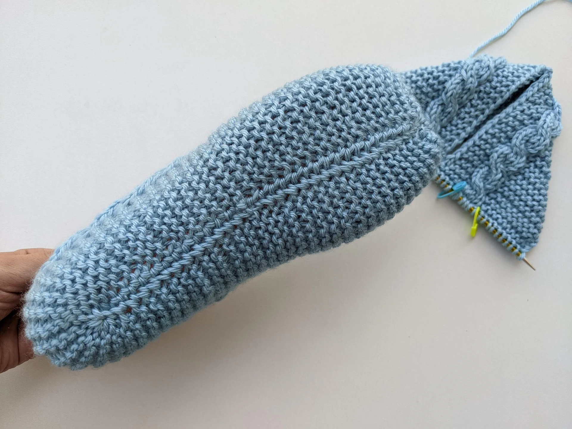 Flat Knit Cable Slippers Pattern product image (5)