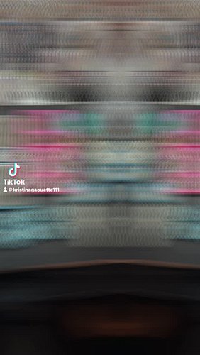 Making more things getting ready to possibly do a show!!
#Chocolateexpo #craftshows #crafting  #resin #letsresin  which ones ...