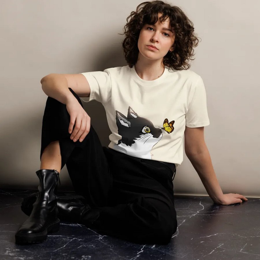 Butterfly Lizzy T-Shirt product image (6)