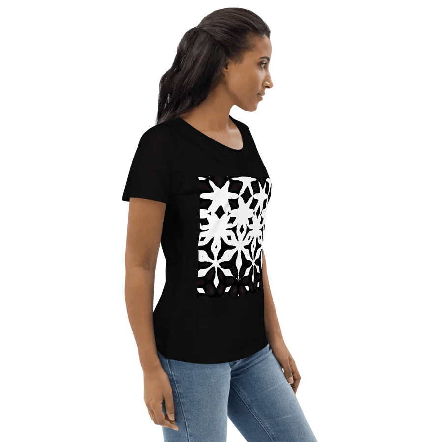Abstract Black and White Shapes Pattern Women's Black T Shirt product image (9)