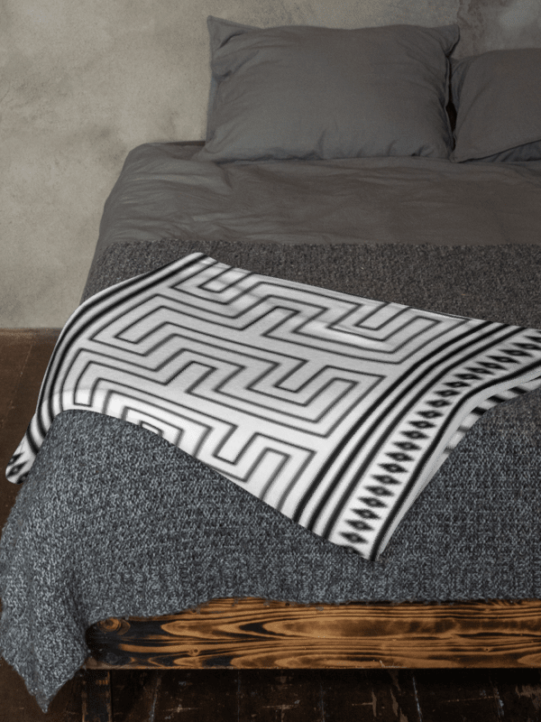 Epicurean Amphora Design (Throw Blanket) product image (3)