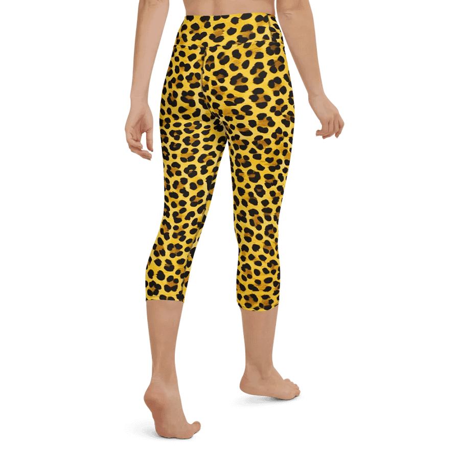 Leopard Reverie Capri Leggings product image (6)