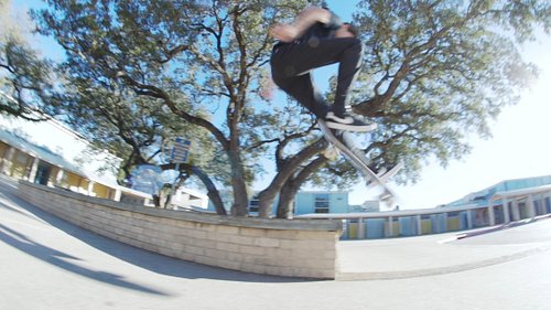 throwback

#setro
#atx
#skate
#skateboarding