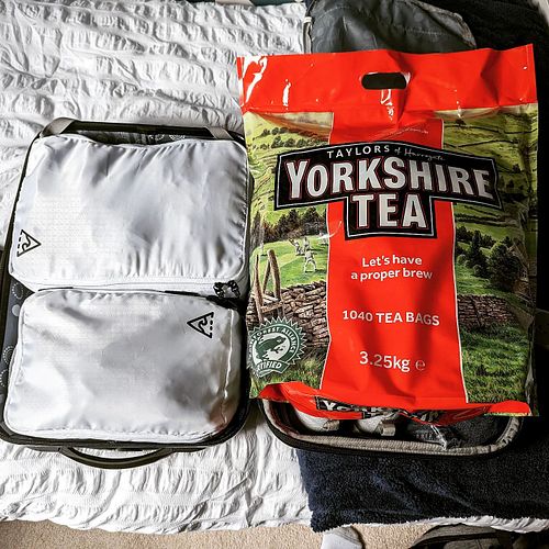 Place your bets.

Will it even fit?

Will it make it back to the States?

Will Yorkshire face a tea shortage crisis?

#yorksh...