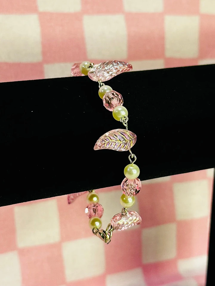 Pink Leaf Pearl Beaded Bracelet product image (1)