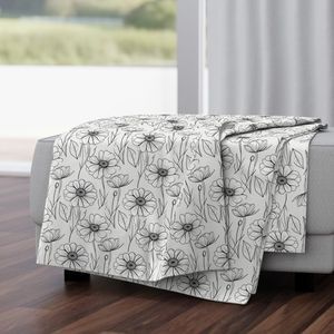 Seamless Pattern - Sketched Daisies in Black and White product image (4)
