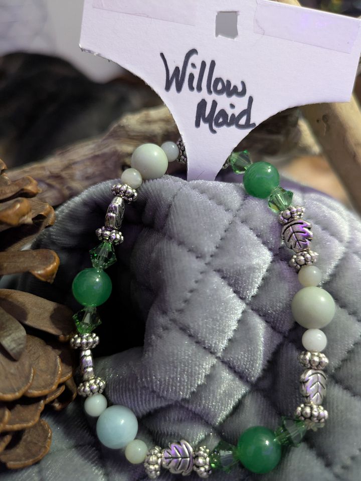 Willow Maid Bracelet product image (1)