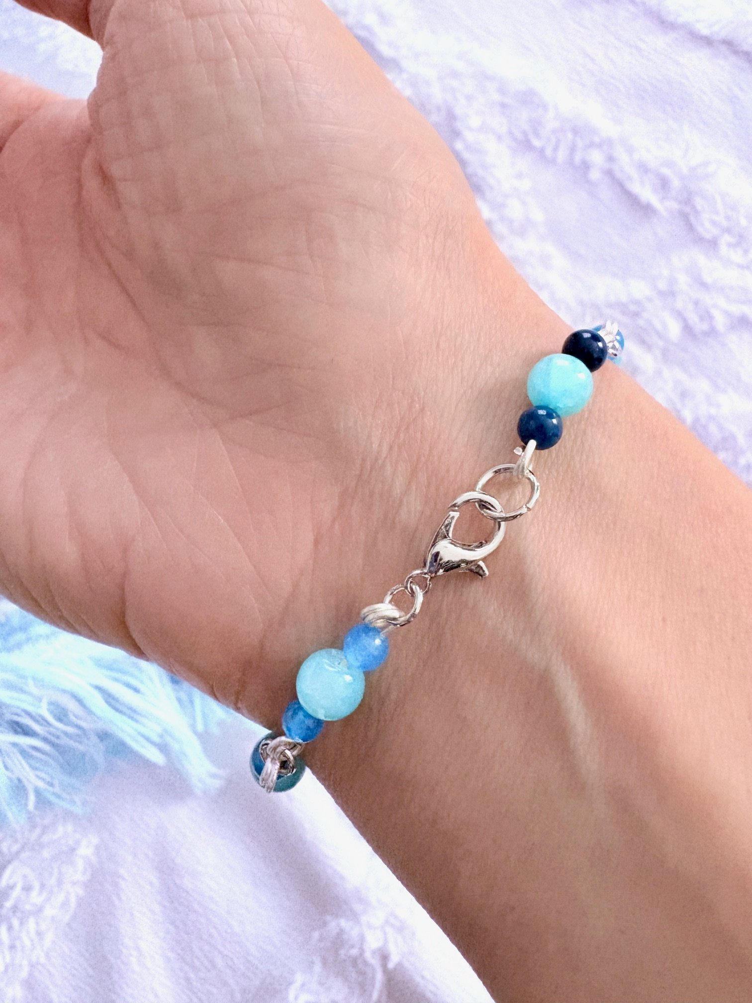 MFD-00272 | Pebble Sea Glass Bracelet | Wire Wrapped Links | by Monique Faella Designs™ product image (8)