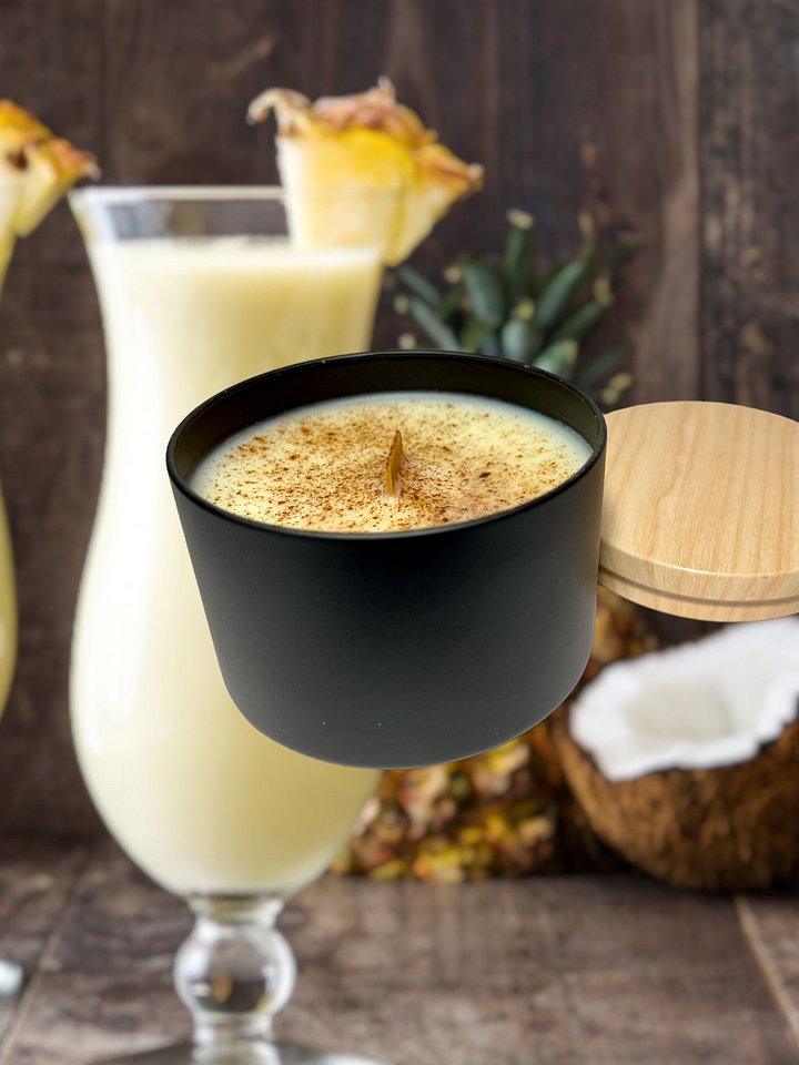 Pina Colada Scented 8. oz Candles product image (1)