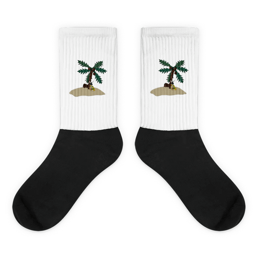 Stay Warm But Tropical product image (1)