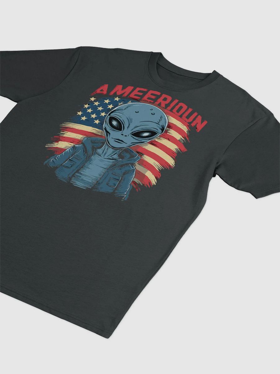 Novelty alien with American flag product image (3)