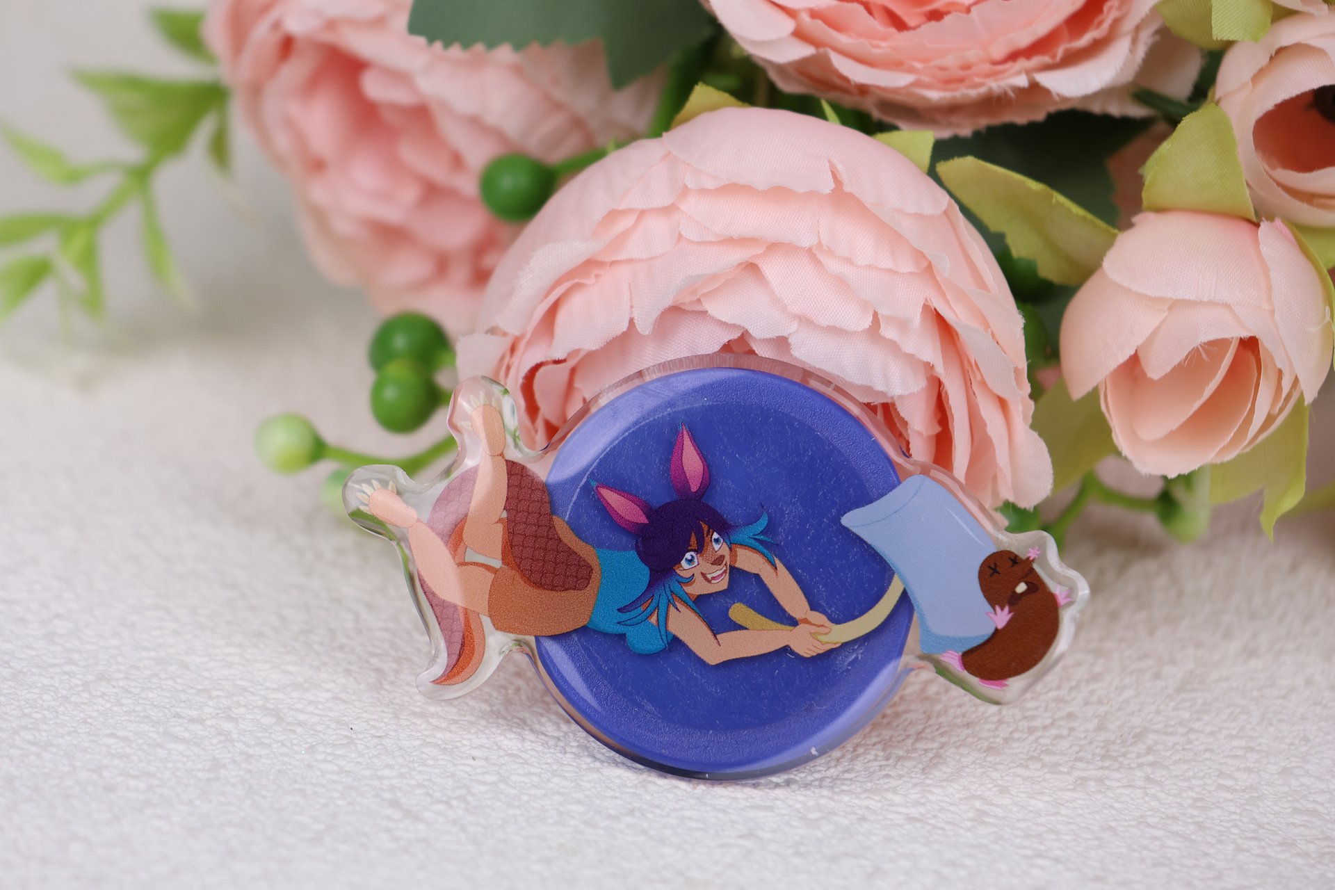 ★STARS★ Skadi Personal Drawn Art Phoneholder product image (2)