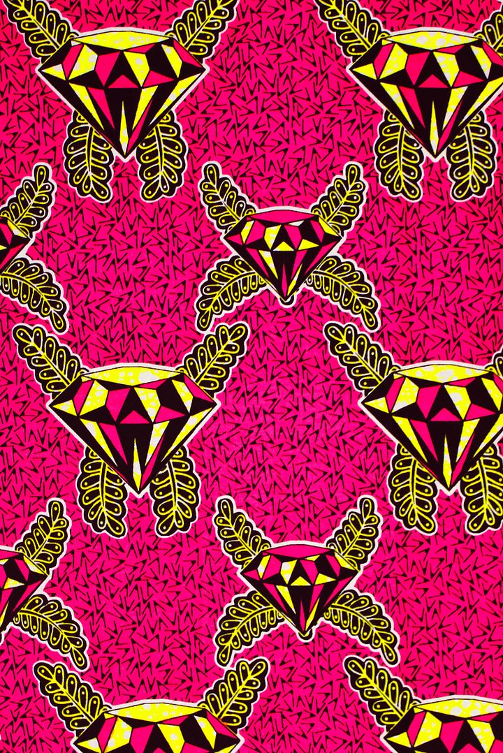Scampolo Tessuto Wax Fucsia - Design Diamanti - 40 cm x 116 cm - cod.607/A product image (1)