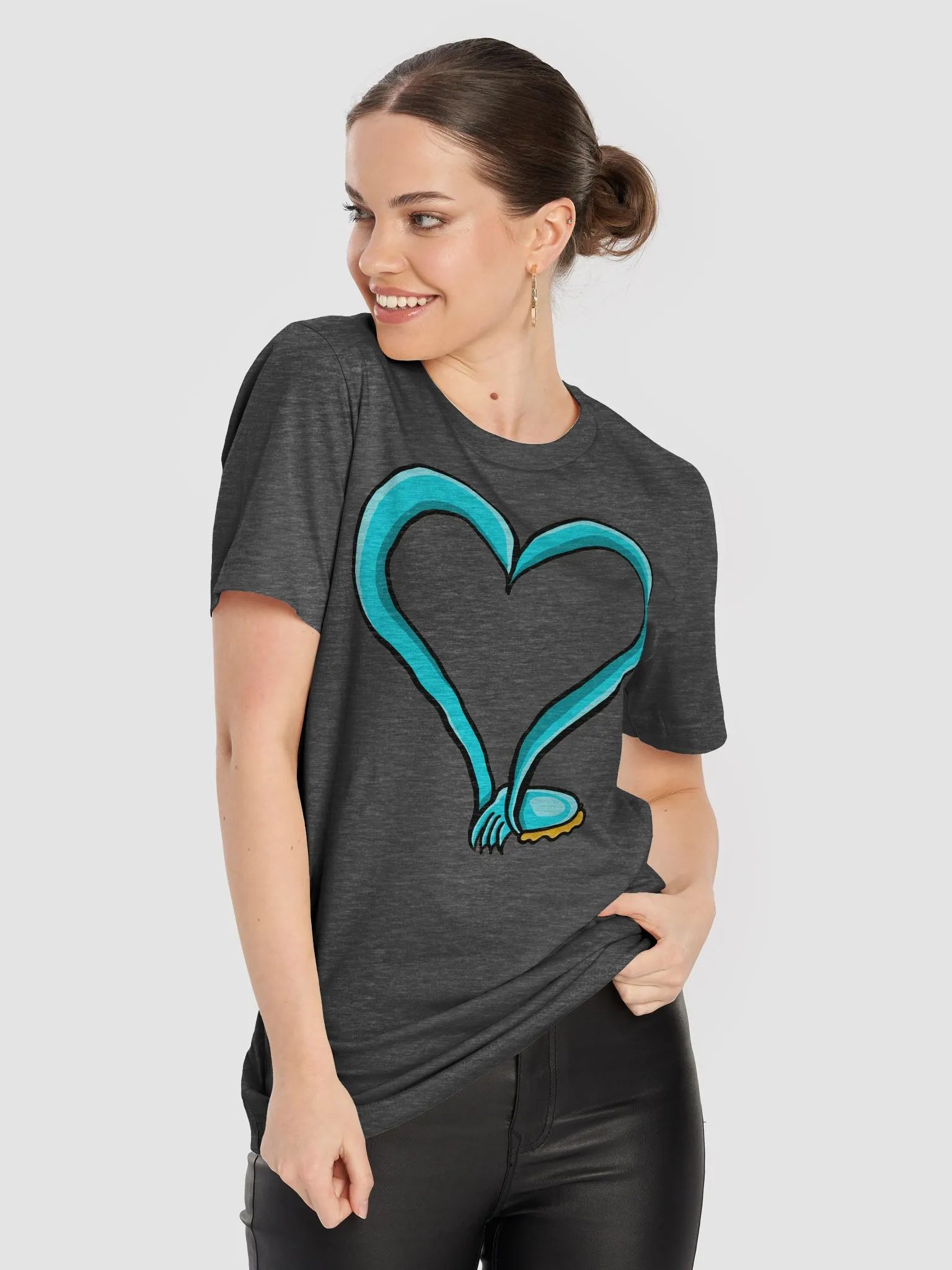 Tentacle Heart Cuttle Tee product image (8)