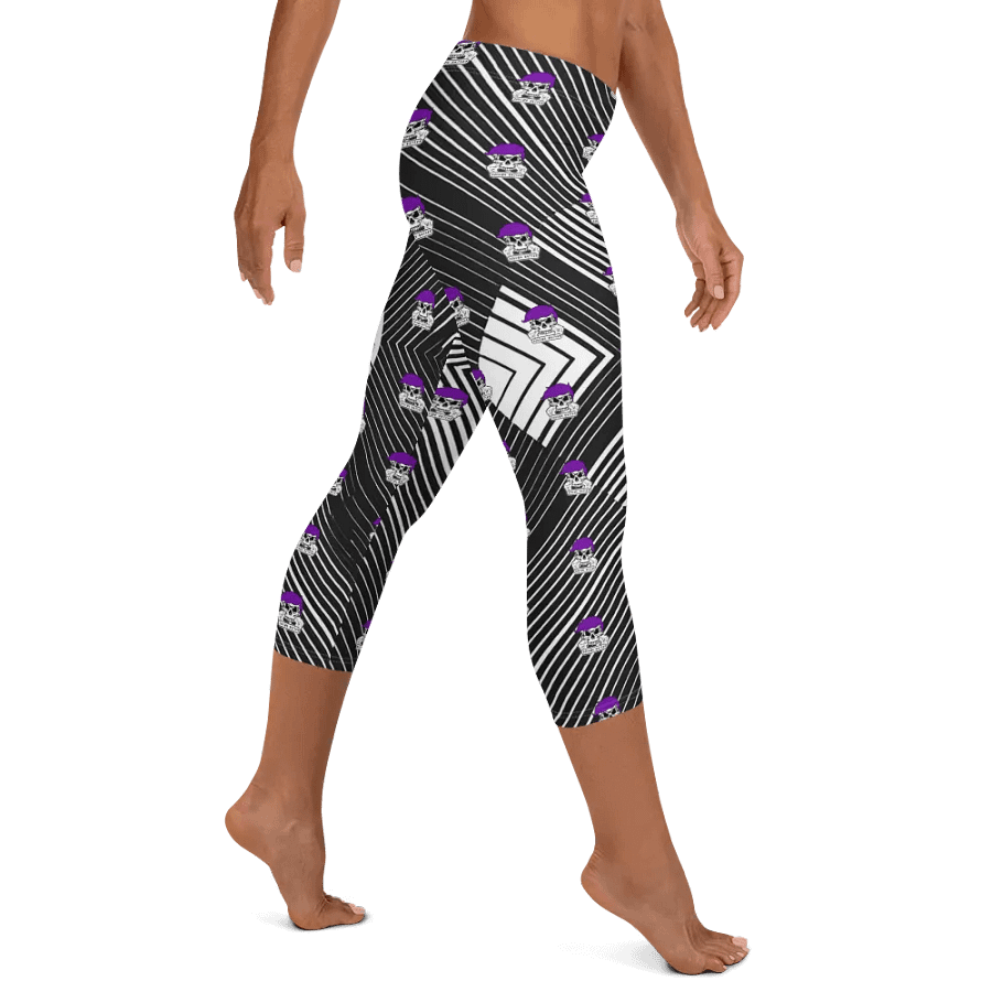 Enigma Nation All-Over Print Capri Leggings product image (5)
