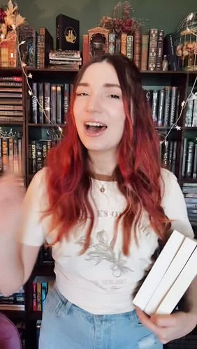 Comment “BookGirlie” to start reading

A CROWN OF CHAINS is a fantasy retelling of Queen Esther, with fresh twists based on t...