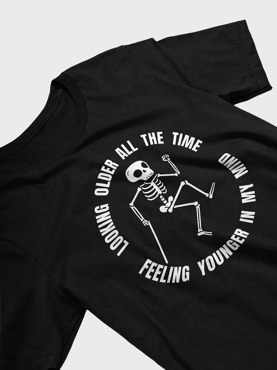 Skanking Skeleton – “Looking Older, Feeling Younger” Women's Tee product image (3)