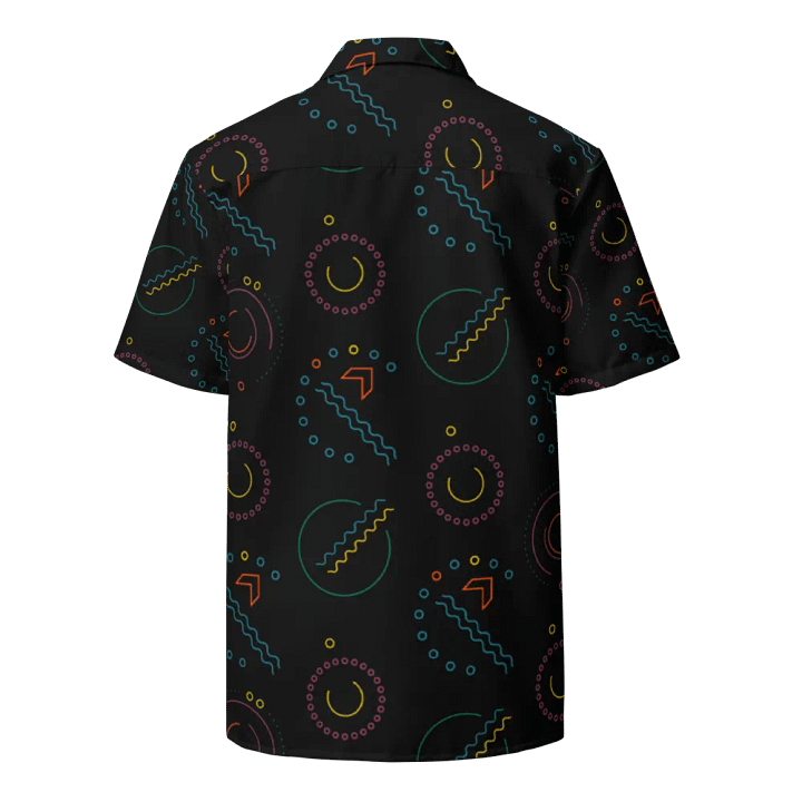 90s-Inspired Geometric shirt. product image (2)