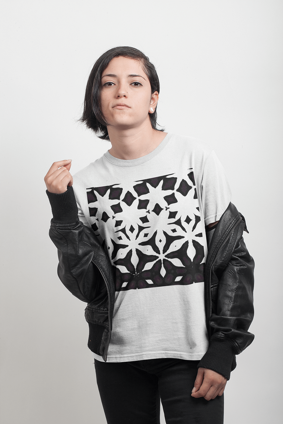 Abstract Black and White Shapes Pattern Women's White T Shirt product image (11)