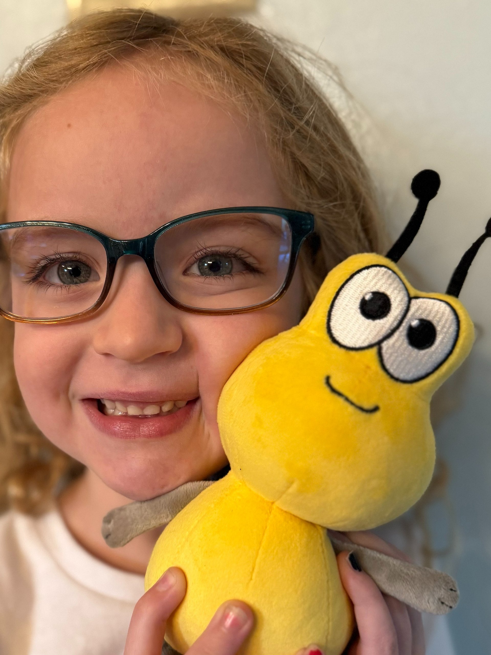 Little Glubee Plushie [PRE ORDER] product image (6)