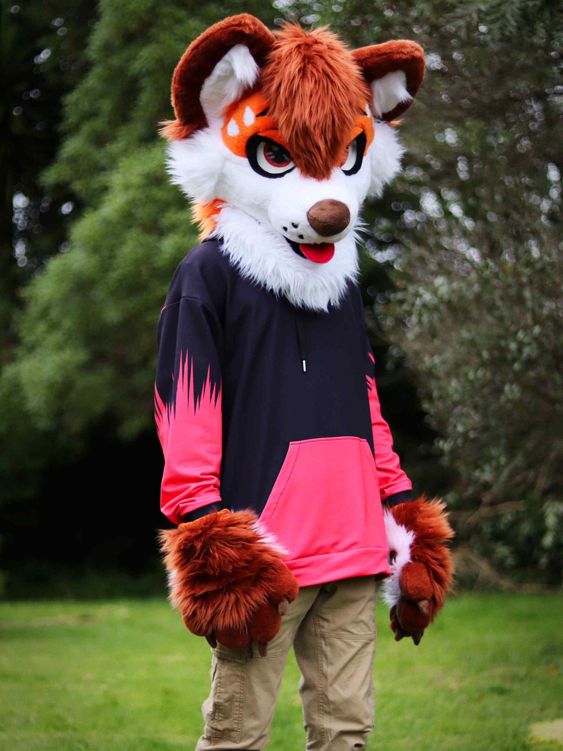 [ HAZARD! ] Hoodie product image (8)