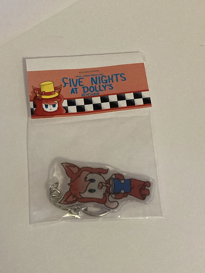 Dolly's Keychain without hat product image (1)