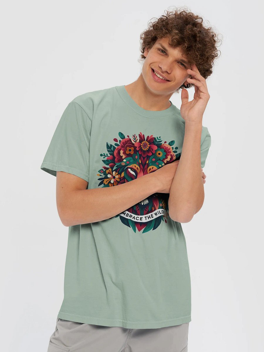 Wildflower Lion Graphic Tee product image (66)