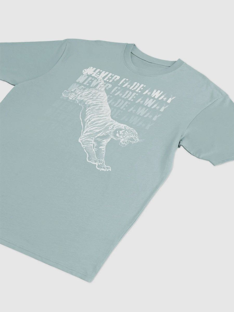 Never Fade Away Leaping Tiger Motivational T-shirt product image (18)