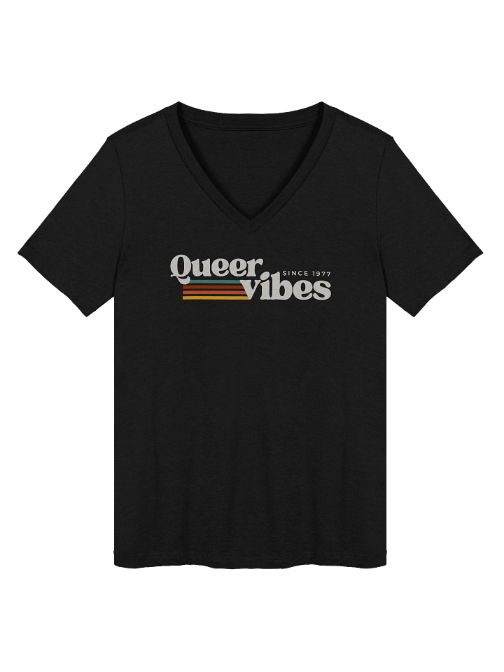 More Vibes V neck product image (3)