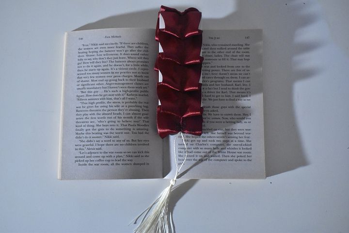 Maroon Ribbon product image (1)