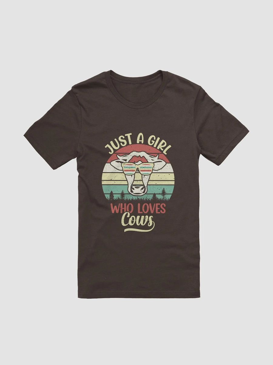"Just a girl who loves cows" t-shirt product image (1)